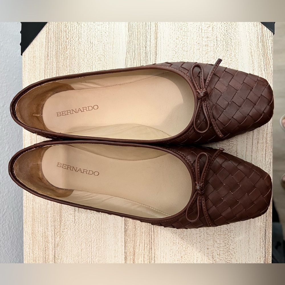 Bernardo Brown Woven Leather Ballet Flats - Picture 6 of 9